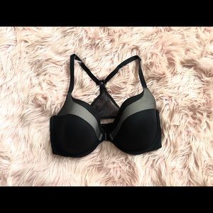 Victoria’s Secret- Body by Victoria NWOT